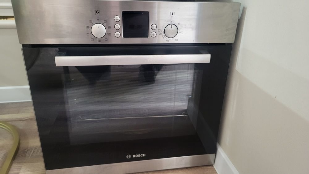 Встраиваемая духовка BOSCH