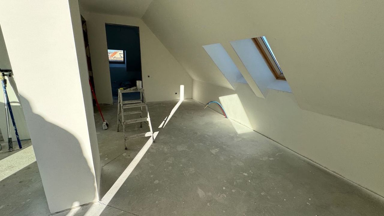 Продава се Двустаен апартамент в София, Студентски град - 109 кв.м за 1175 €/кв.м - Снимка #7