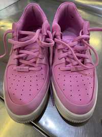 Розови обувки за момиче