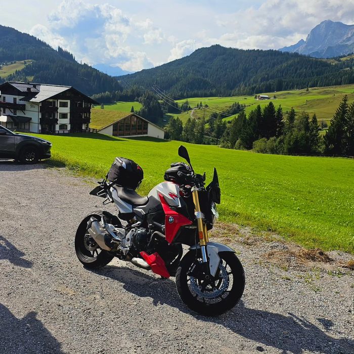 BMW f900r an 2021