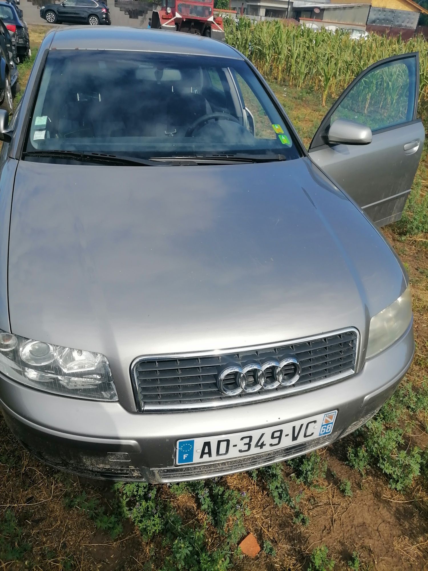 Dezmembrez Audi A4 b6 2.5 TDI 160 CP BFC Cutie Manuală, Sistem Bose