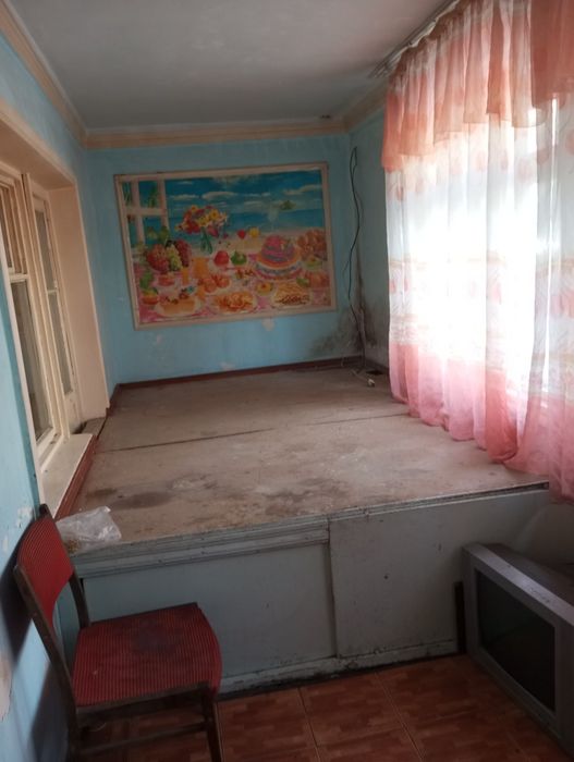 Продаётся 2 х комнатная квартира