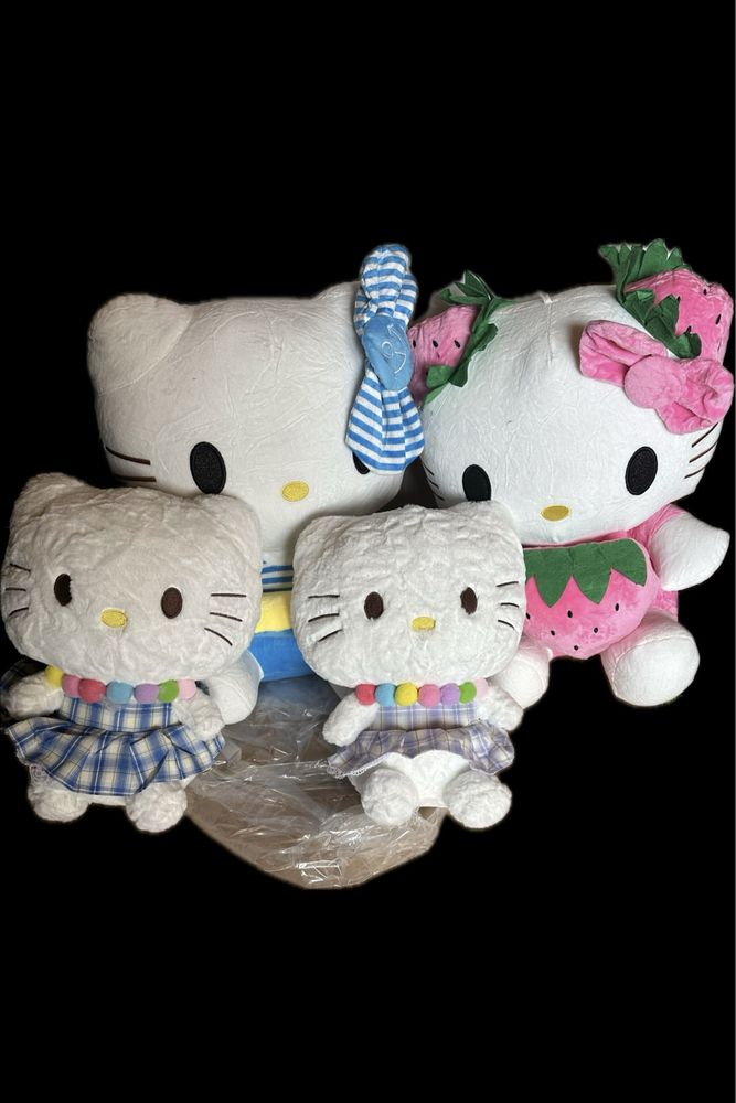 Jucarie de plus Hello Kitty, 45 cm, alb/albastru NOI