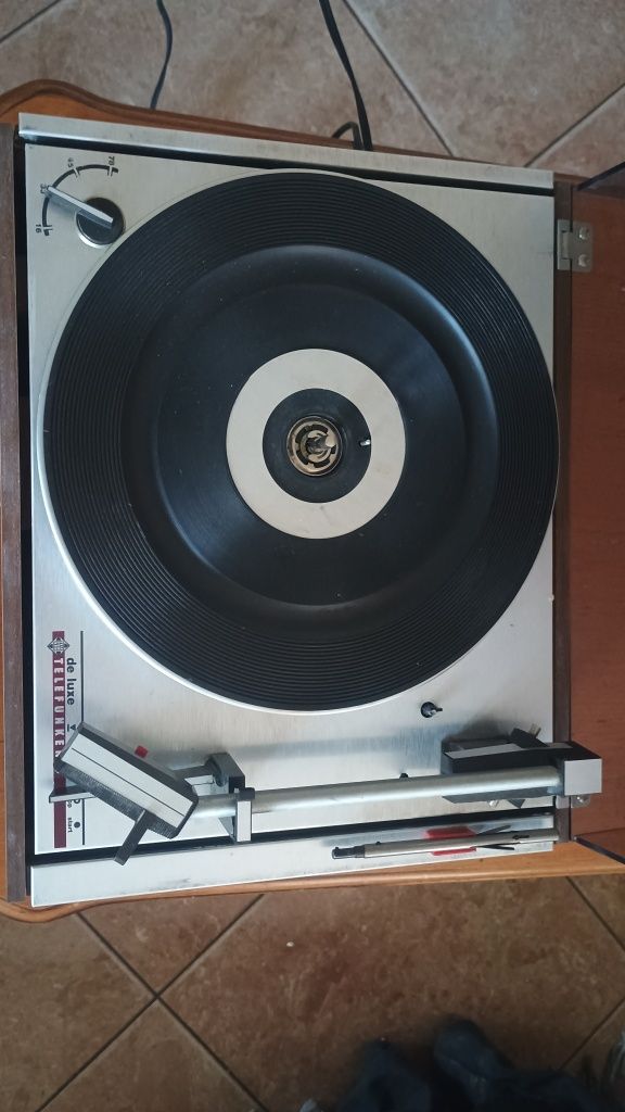 Pick up Telefunken deluxe