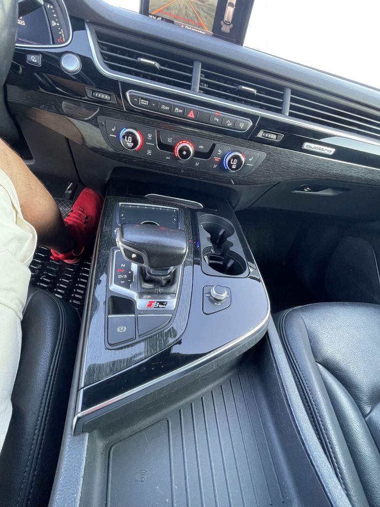 Audi Q7 3.0 TFSI Premium Plus DIGITAL at