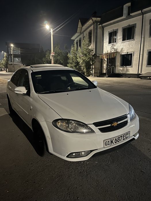 Lacetti 1.8 AT 3-pozitisya