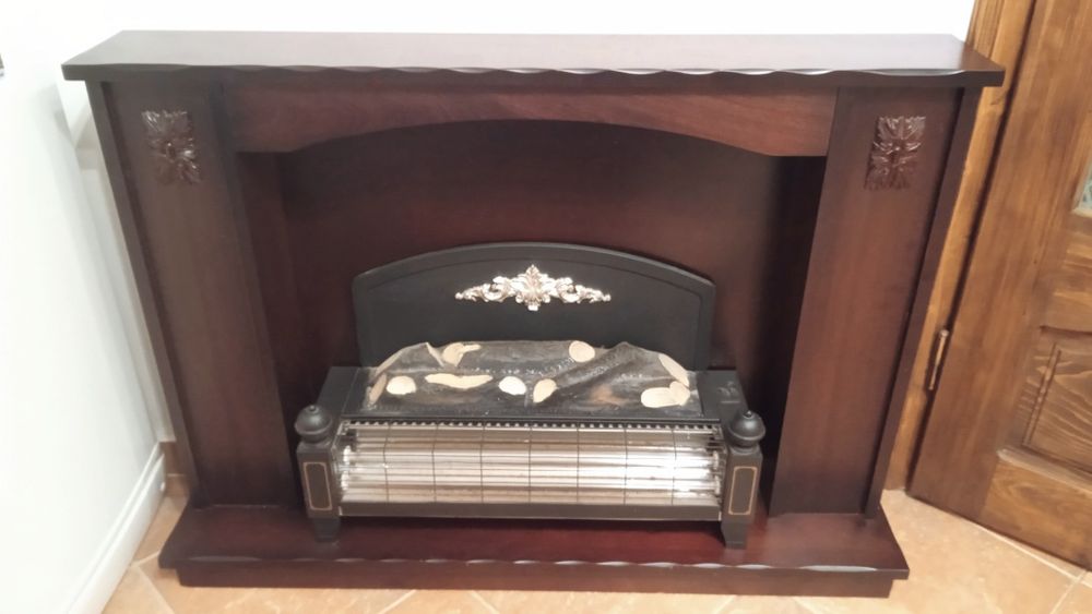 Semineu electric Yeominster Anglia, efect foc lemne, radiator caldura