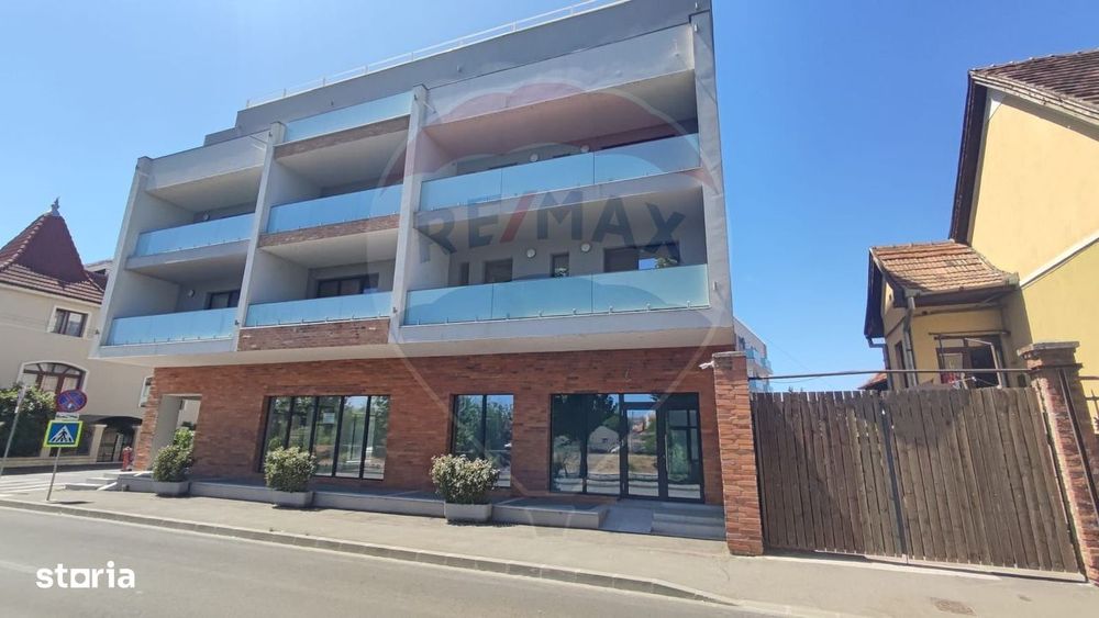 Spațiu comercial 93 mp de vanzare Ultracentral Promenada Crisului