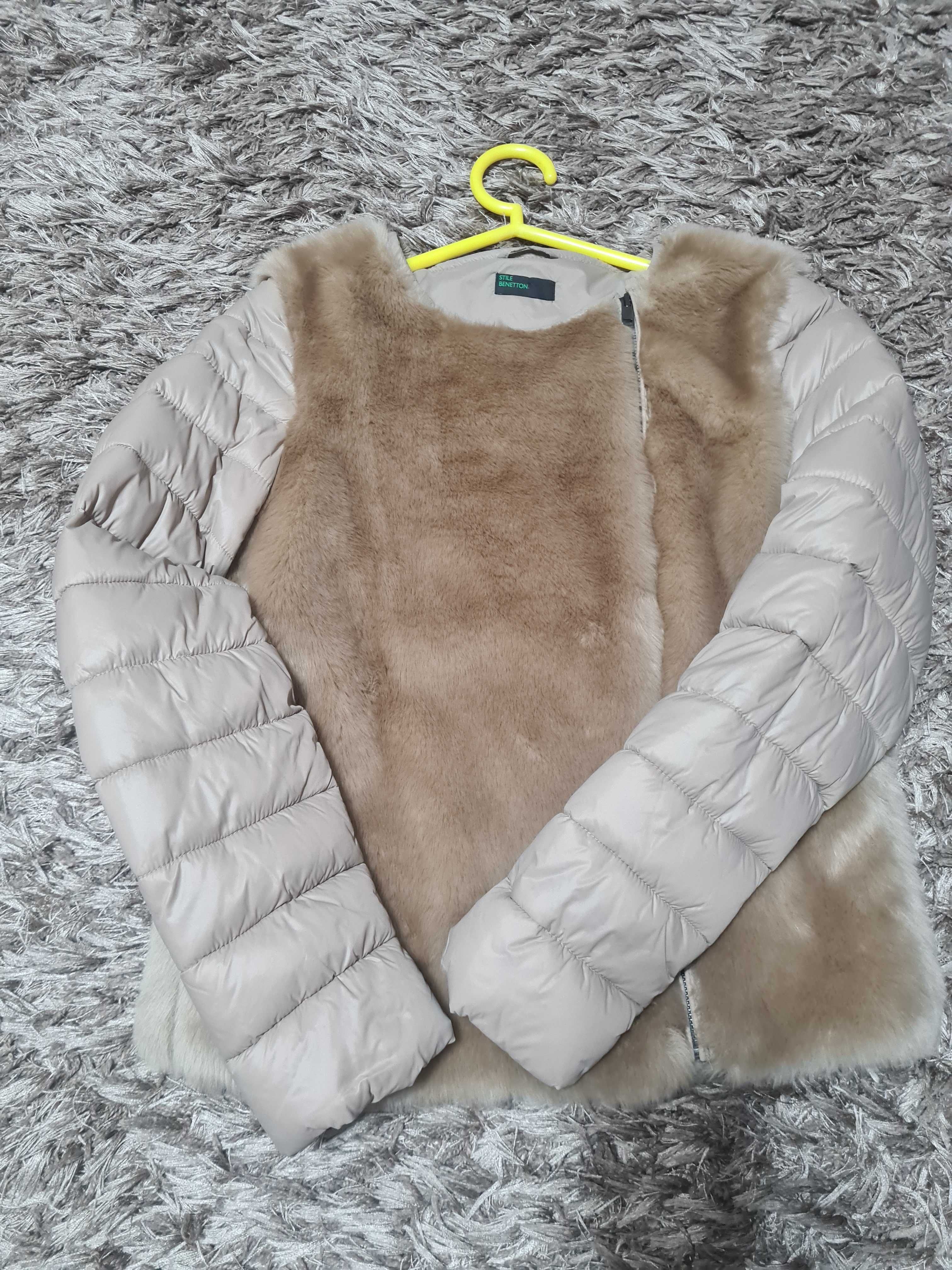 Geacă damă Benetton marimea [IT]42, [UK]10, cam un S-M mic