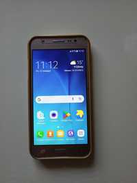 Продам телефон samsung j5