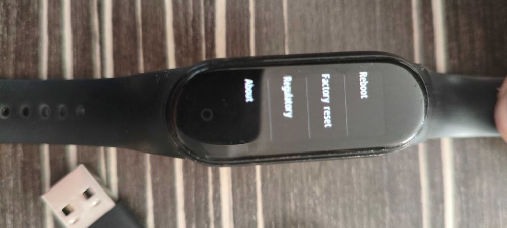 Спортна гривна Xiaomi band