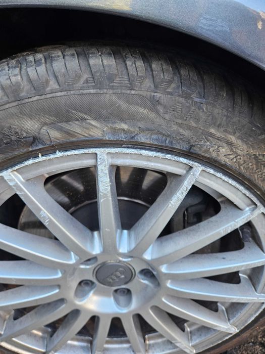 Гуми с джанти 235/45 R18