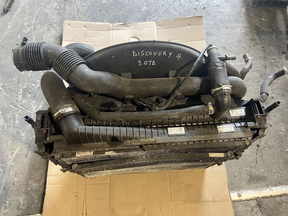 Radiatoare/Radiator Apa/Ac/Intercooler/Servo Range Rover Discovery 4