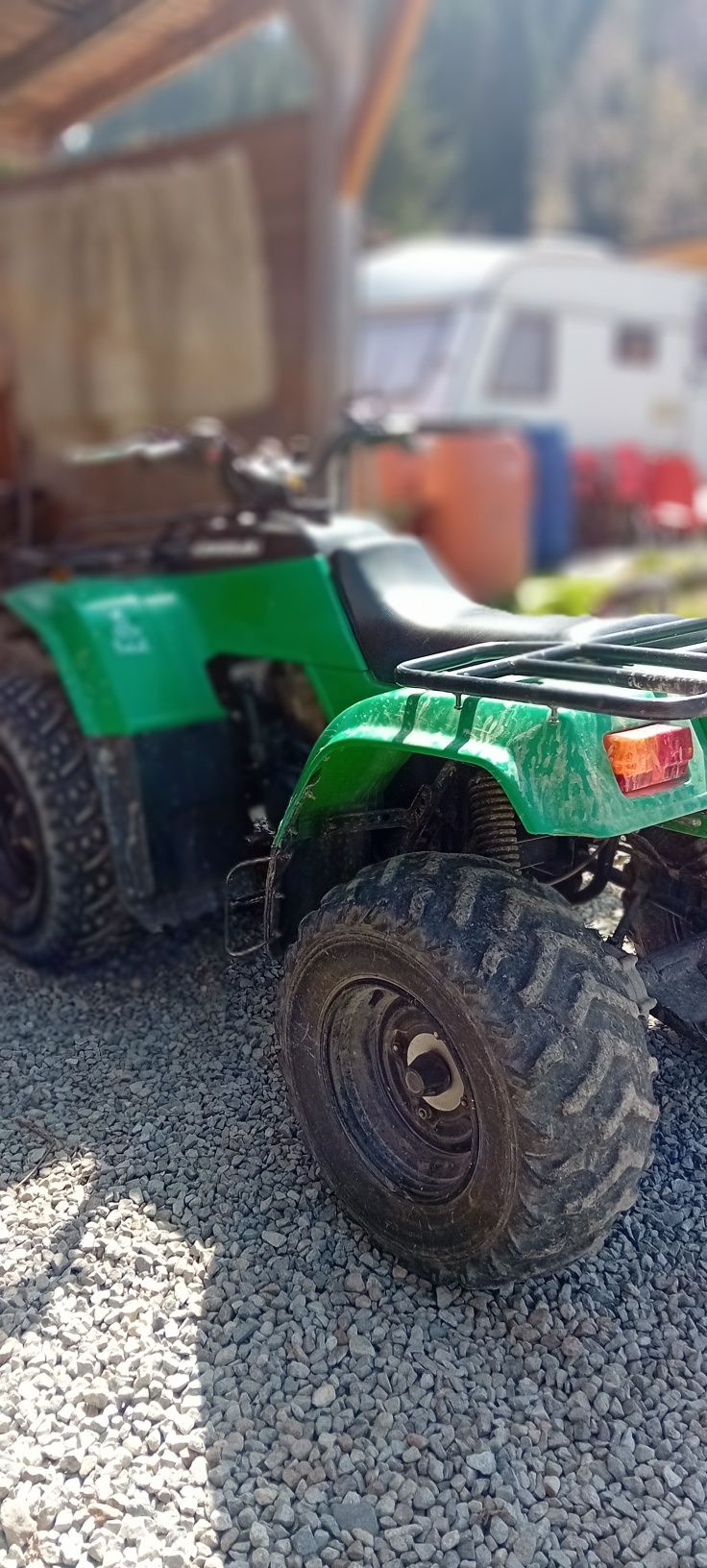 Vând kawasaki KLF300 4x4