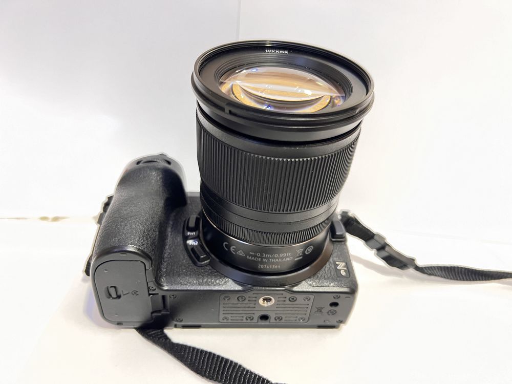 Nikon z6, obiectiv24-70 f4, card,cititor card,blitz etc..