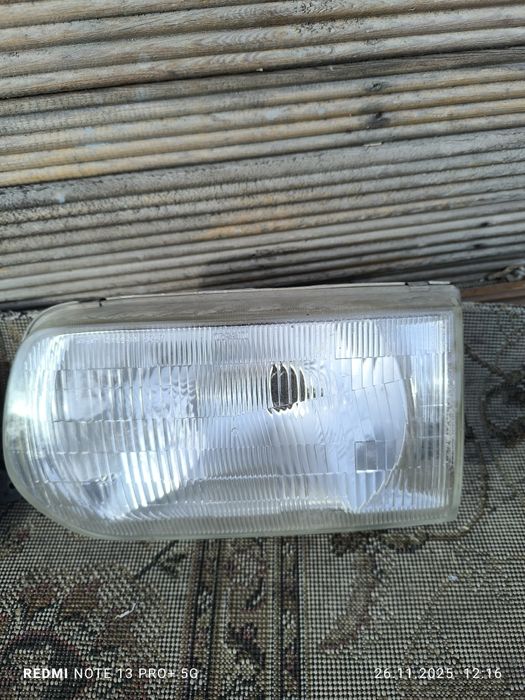 Продам фару на Ниссан- Террано 1996 год кузов R-50