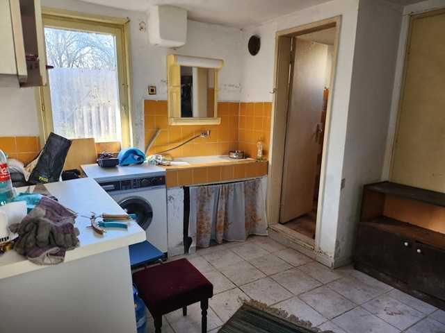 Продава се Къща в Търговище, Център - 90 кв.м за 907 €/кв.м - Снимка #7