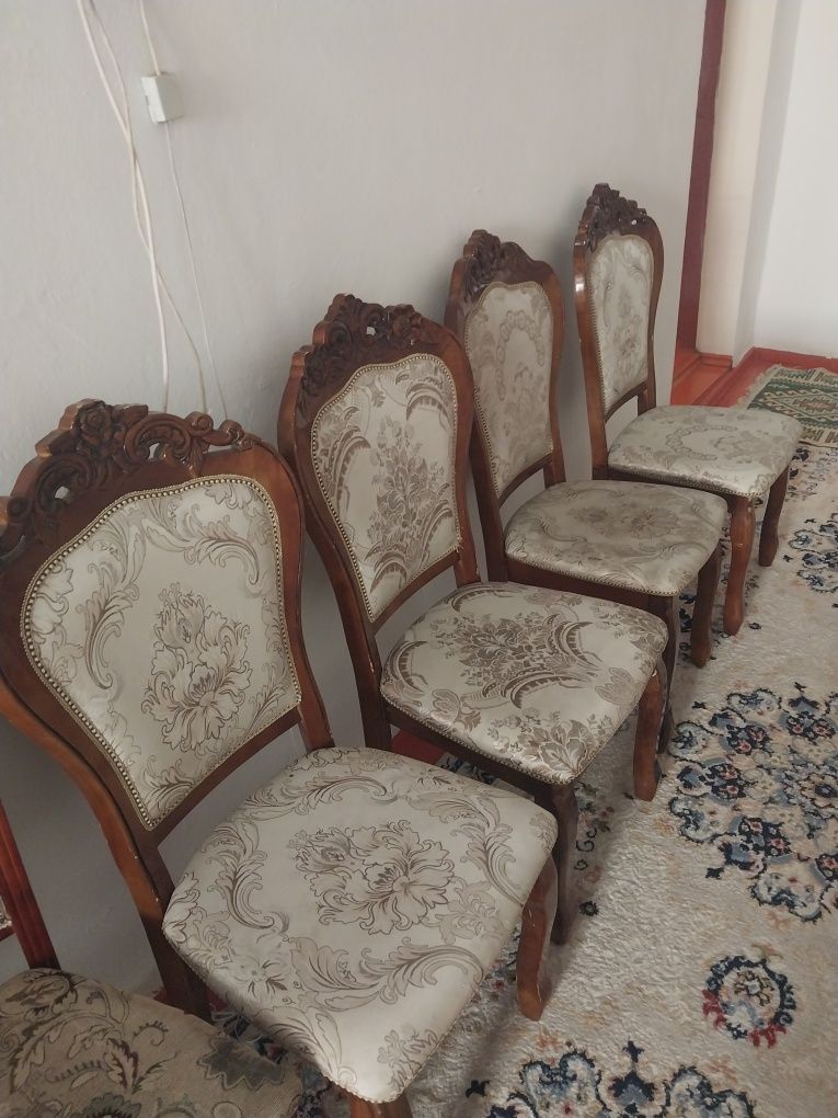 Мяхкае Стуля локированны