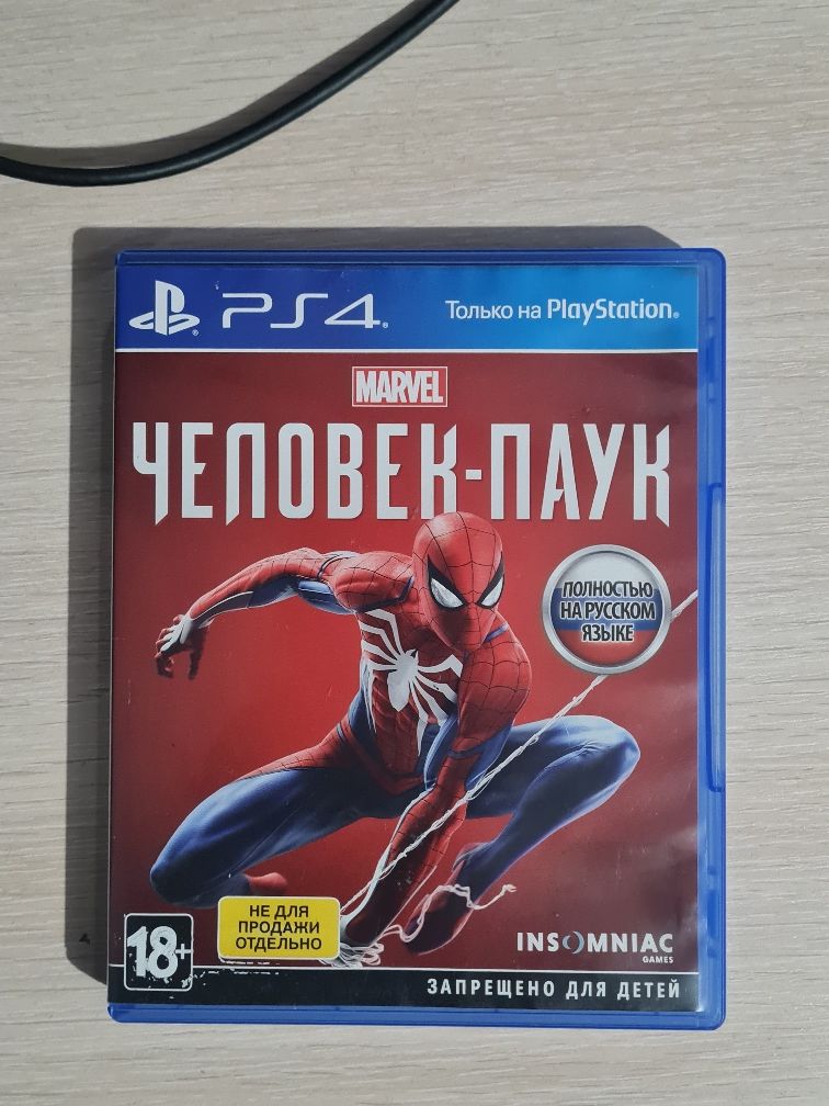 человек паук ps4