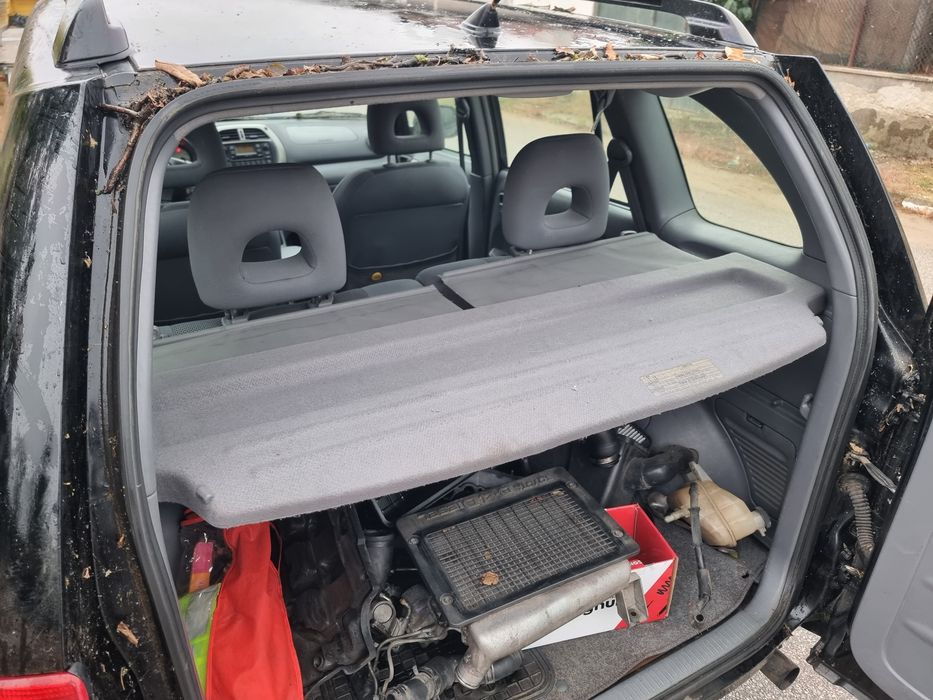 Toyota Rav4 2.0 D4D На части Лети джанти 16 щора