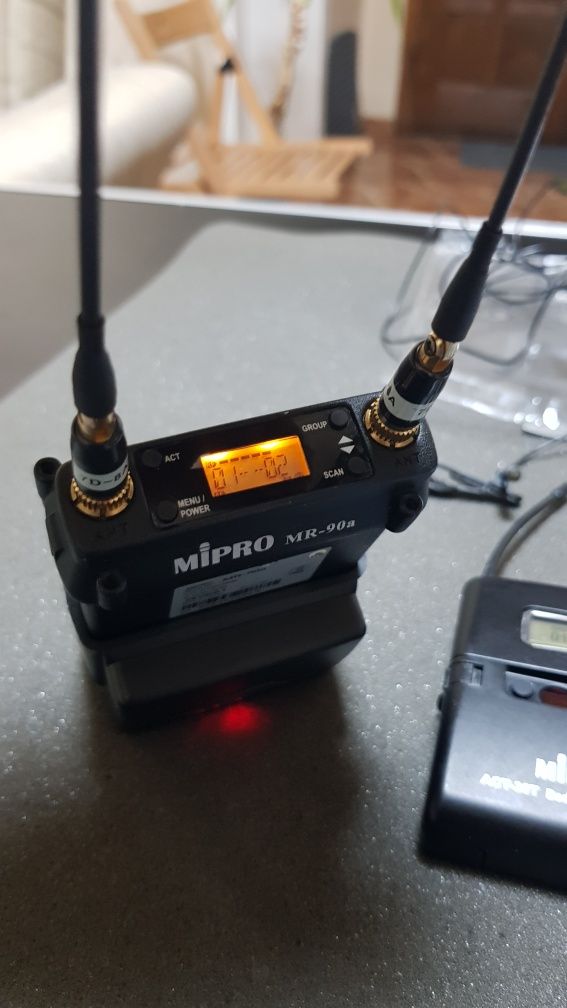 Lavaliera wireless Beyerdynamic MIPRO ACT-30T + MR-90a + MU-55Lu