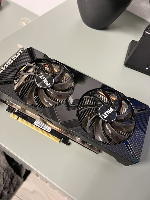 Placa video Nvidia RTX 2060 de 6gb