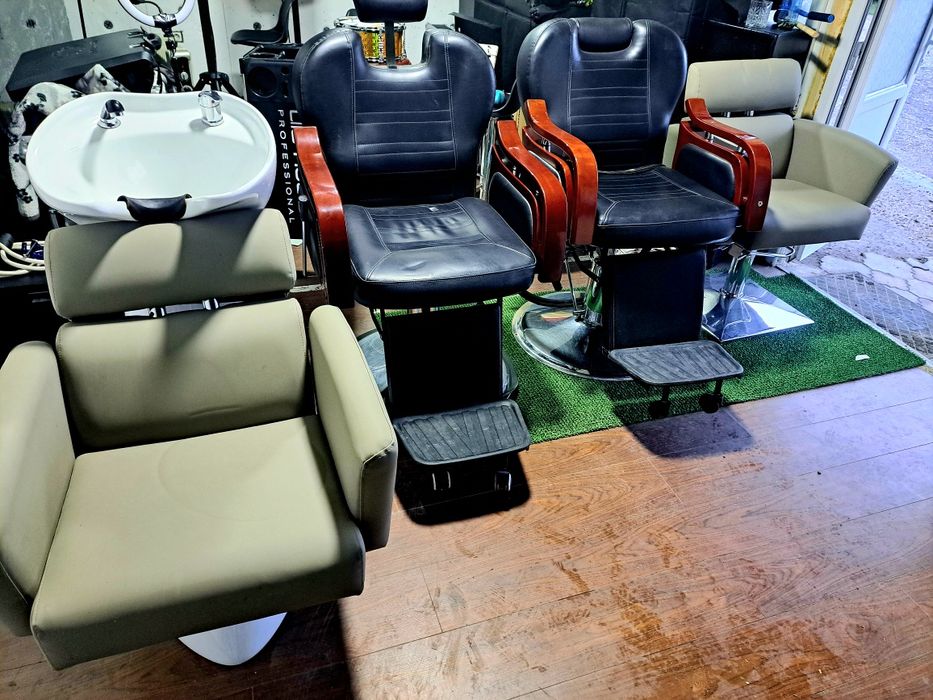 De vânzare tot ce exista într-un salon de înfrumusețare!!