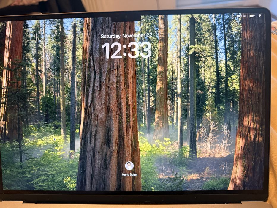 Macbook M3 15”(inch) 526Gb 8RAM