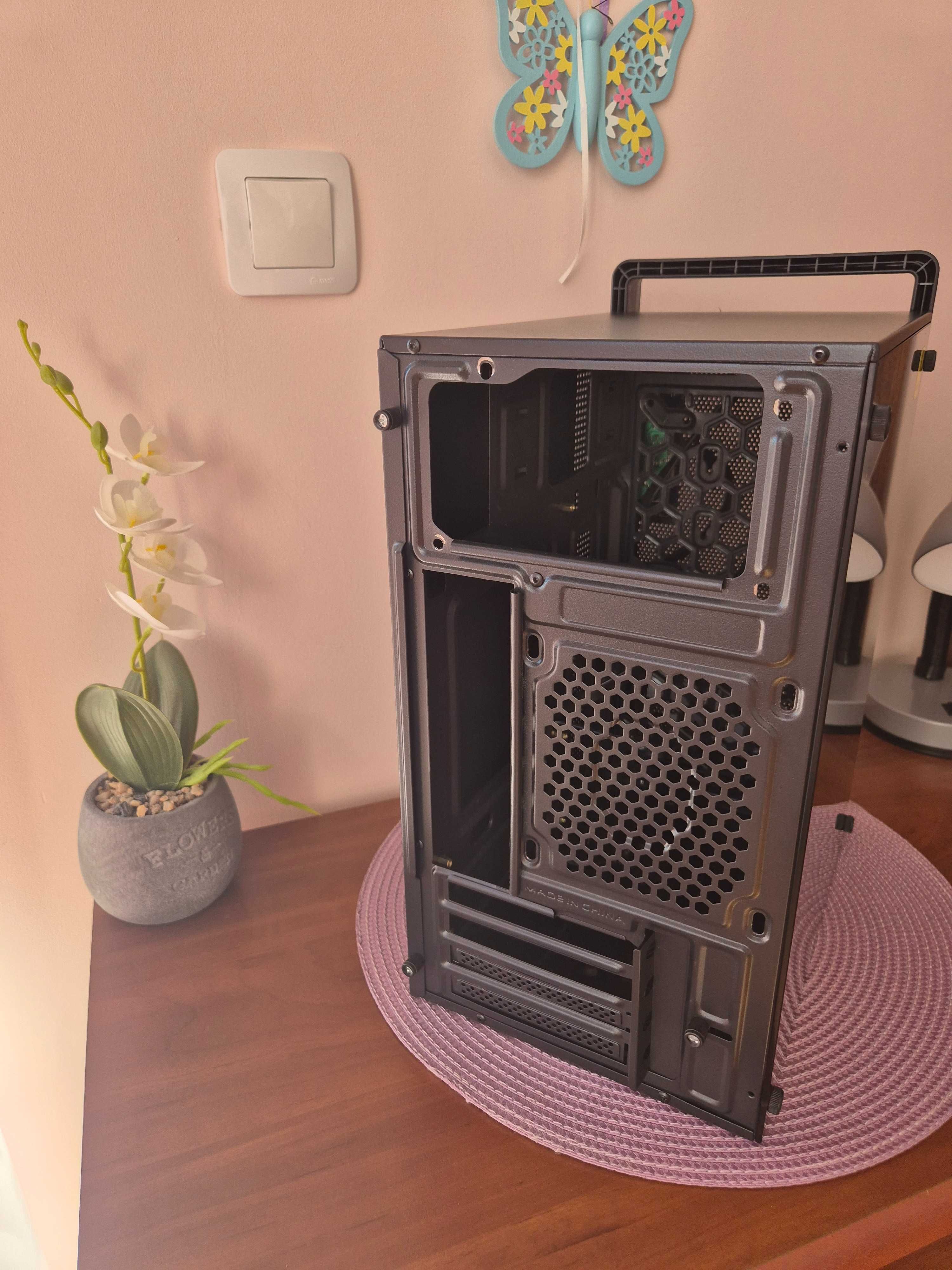 Компютърна Кутия AeroCool CS-109