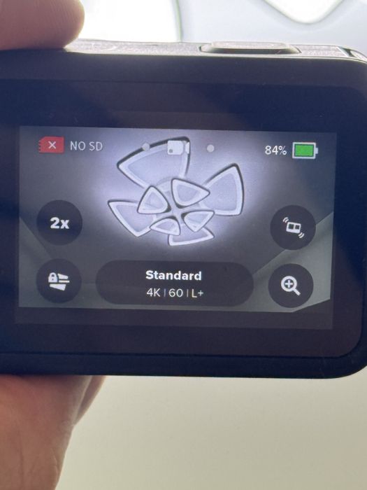 Go Pro Hero 11 cu Max lens