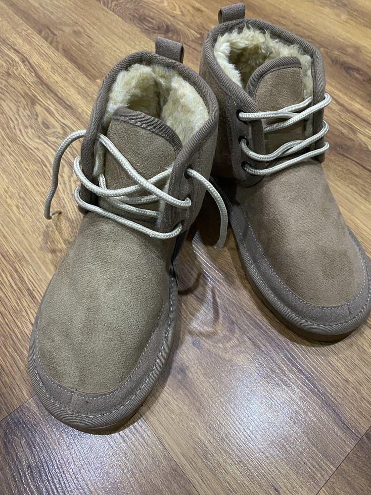 Дамски боти UGG