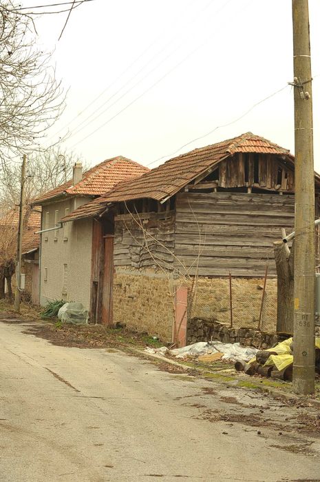 Продава се Къща в с. Балван, Област Велико Търново - 150 кв.м за 272 €/кв.м - Снимка #1