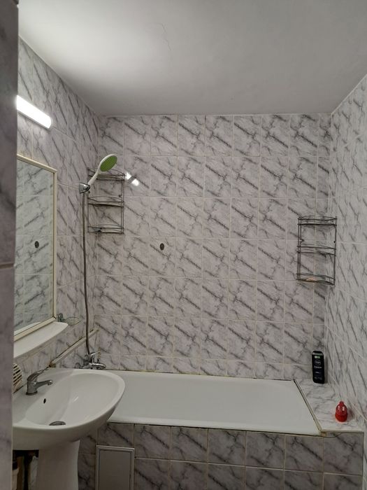 Inchiriez apartament Militari, str. Estacadei