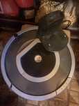 Roomba I robot прахосмукачка