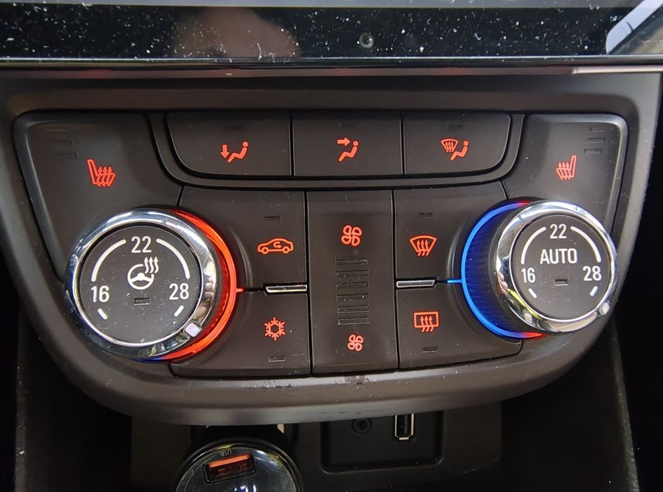 Opel Zafira 7 locuri 2014 full led full optional