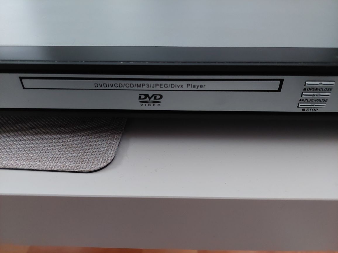 Dvd player Eboda 555x