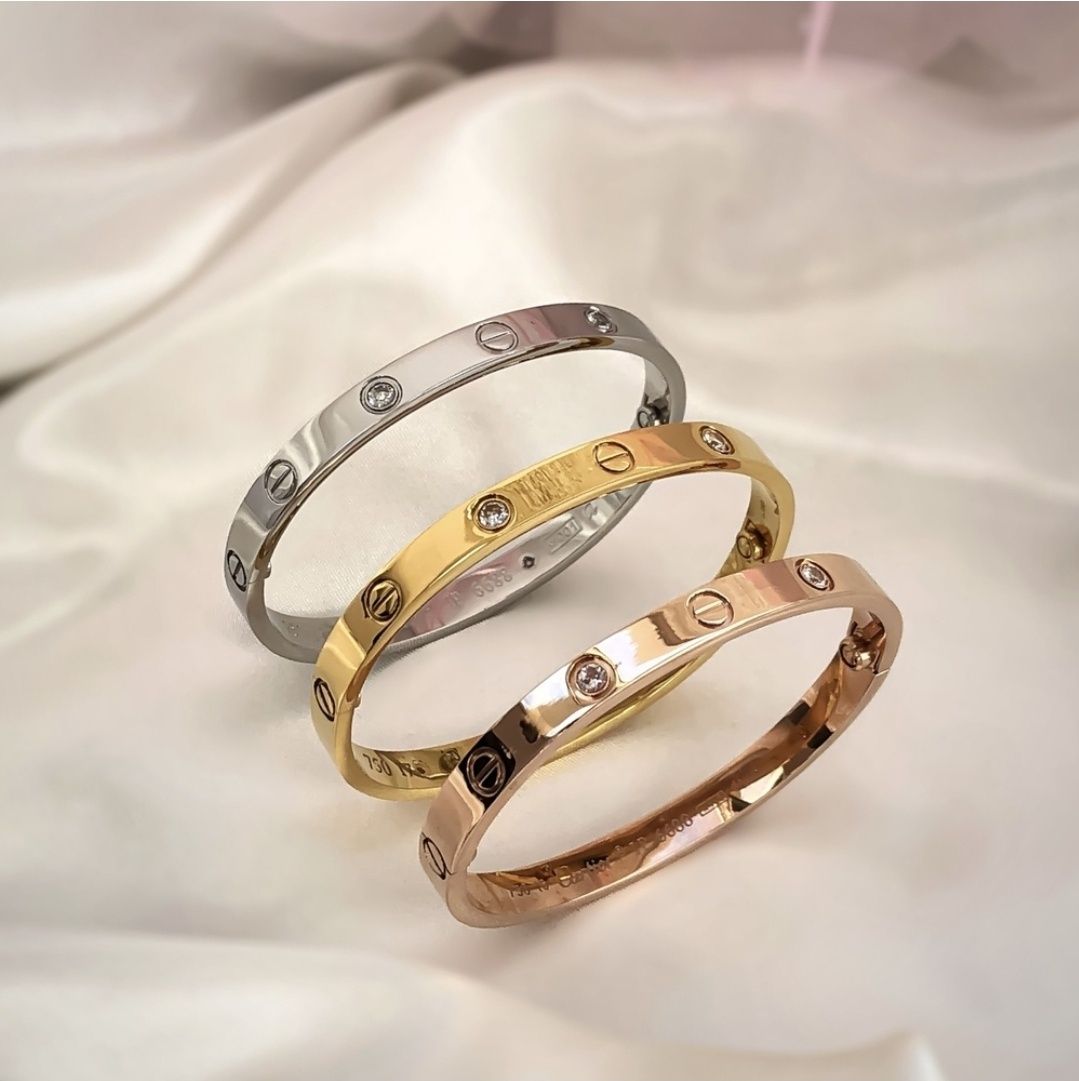 Гривна Cartier Love
