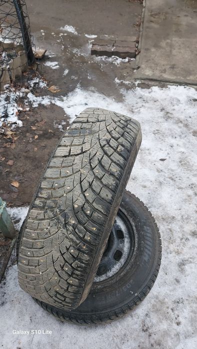 Продам резину с дисками на Фольцваген т4 5×112 Трианжела 205/70/15