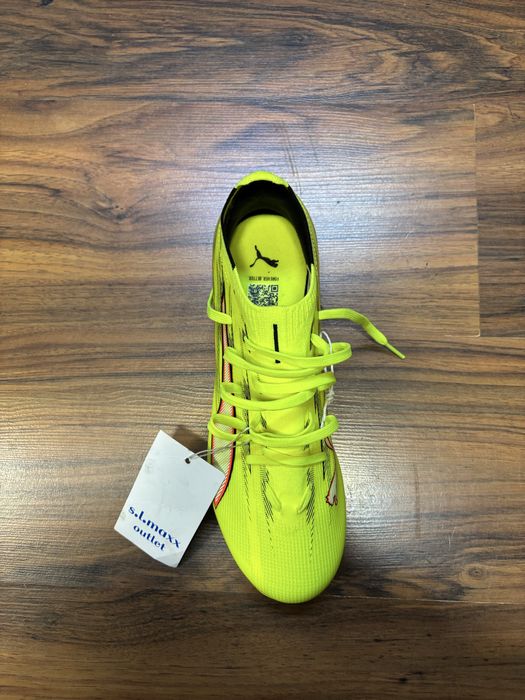 Футболни обувки Puma (метални)