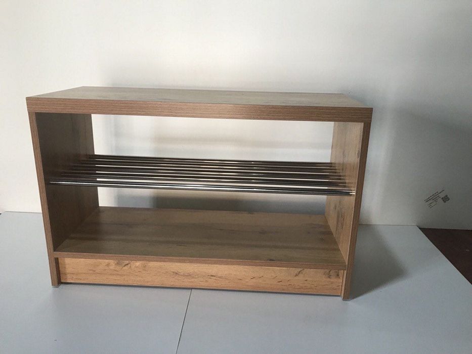 Шкаф для обуви, Oyoq kiyimlar uchun shkaf (tumbchka)