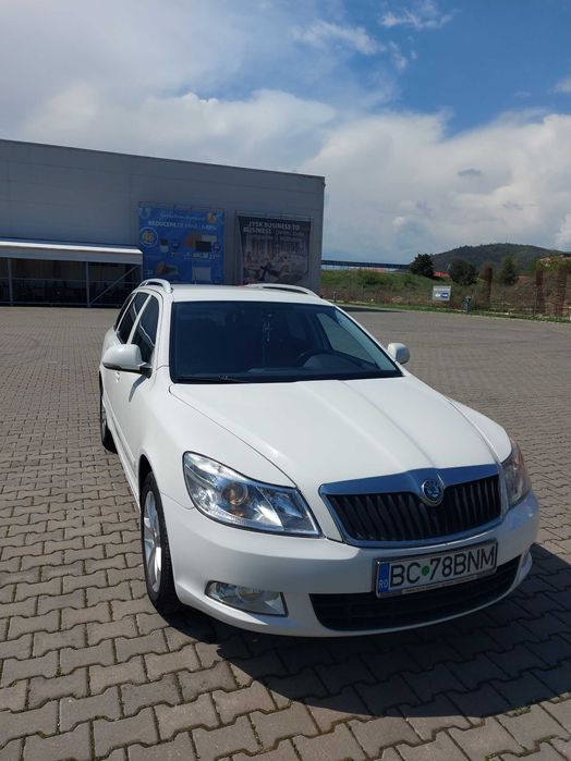 Vând Skoda Octavia 1.6 TDI, an 2011, 6500€
Rog seriozitate!