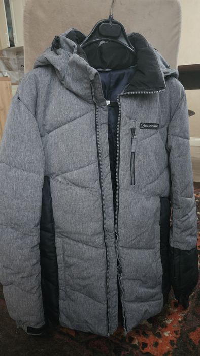 Продам куртку подростковую лет на 15, 16 для парня