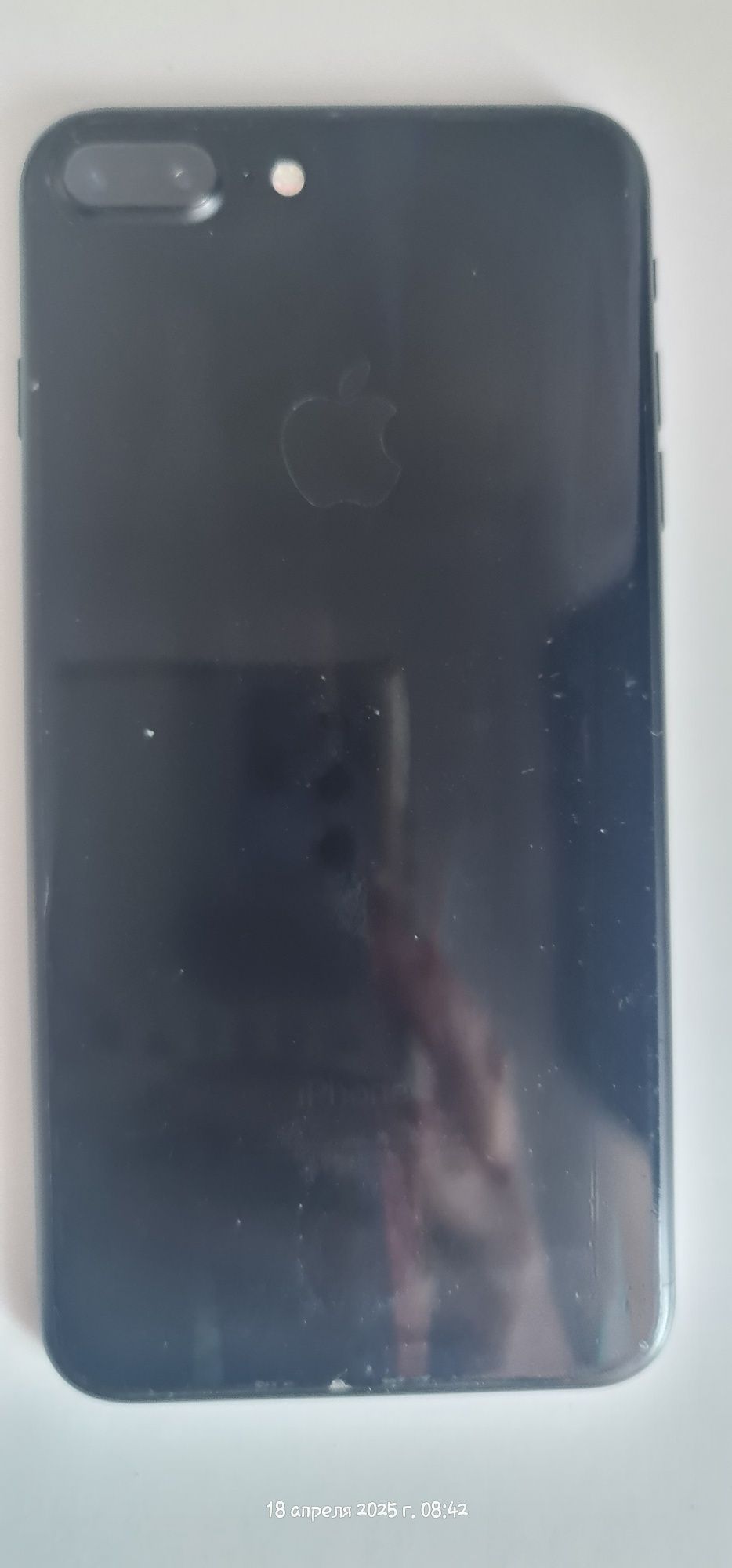 Срочно продам iPhone 7+