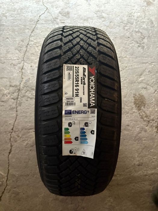 Cauciucuri noi        .