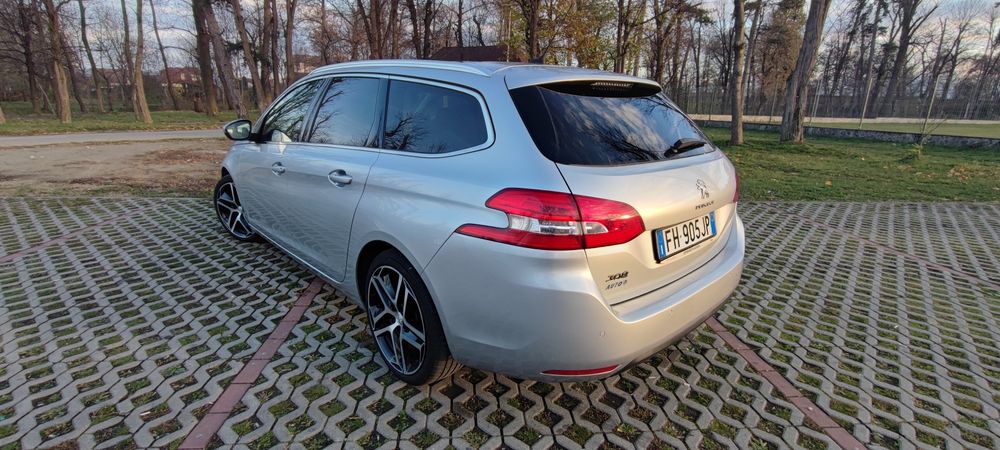 Peugeot 308 – 2018 – 1.6 BlueHDi 88 kW – AUTOMATĂ – Full LED