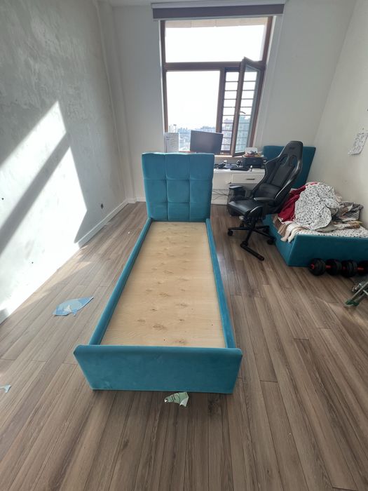 Кровать для комнаты