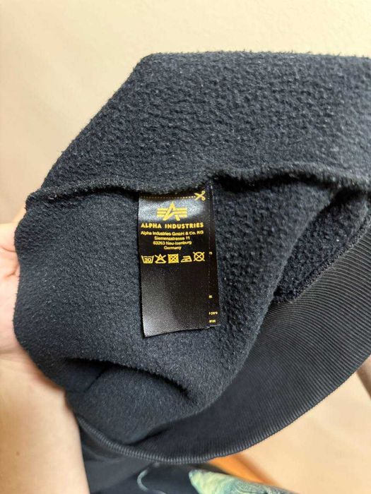 черен суичър Alpha Industries - M