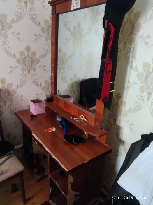 2трюма.1спальный.1тв подставка