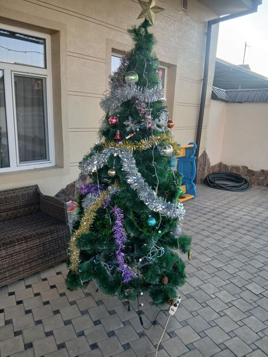 Ёлка 2.0 с игрушками б/у