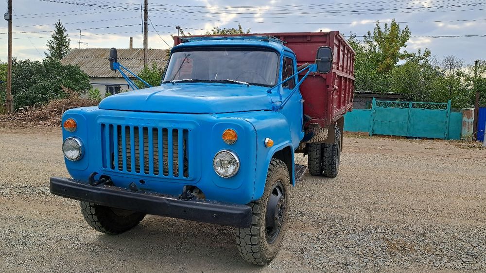 Газ-53 (самосвал) в хорошем состояний